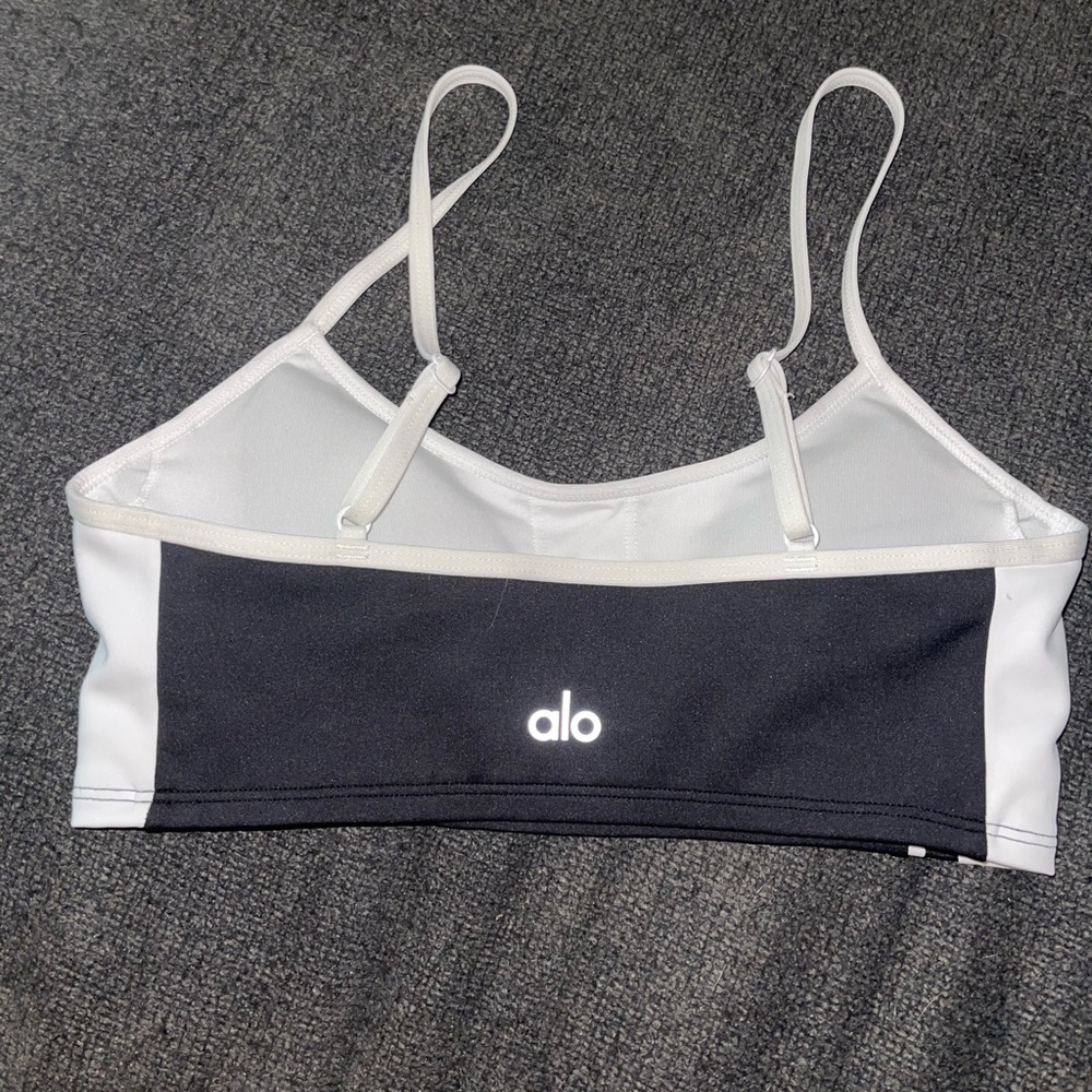 Alo Yoga Bra!
